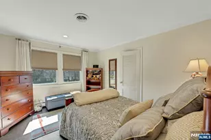 379 W Shore Dr, Wyckoff Township, NJ 07481 - Photo 22