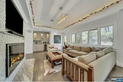 379 W Shore Drive, Wyckoff Township, NJ 07481 - Photo 12