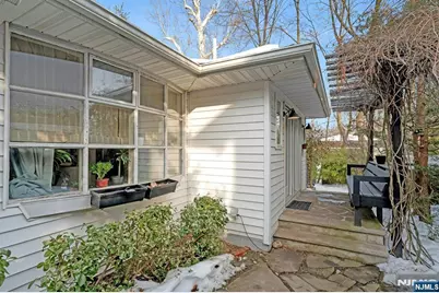 50 Lylewood Drive, Tenafly, NJ 07670 - Photo 22