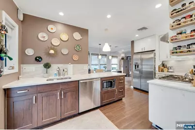 50 Lylewood Drive, Tenafly, NJ 07670 - Photo 12