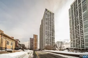 200 Old Palisade Road 16E, Fort Lee, NJ 07024 - Photo 4