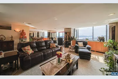 200 Old Palisade Road 16E #16E, Fort Lee, NJ 07024 - Photo 8