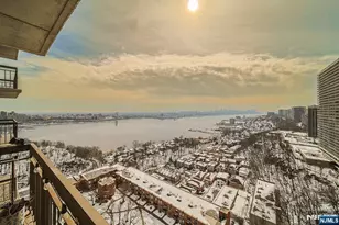 200 Old Palisade Road 16E, Fort Lee, NJ 07024 - Photo 2