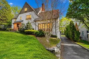 112 Oxford Pl, Glen Rock, NJ 07452 - Photo 1