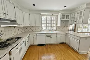 112 Oxford Pl, Glen Rock, NJ 07452 - Photo 4