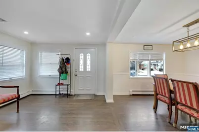 119 Sussex Road, Bergenfield, NJ 07621 - Photo 4