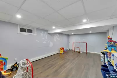 119 Sussex Road, Bergenfield, NJ 07621 - Photo 28