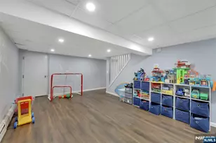 119 Sussex Rd, Bergenfield, NJ 07621 - Photo 30