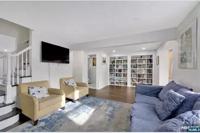 119 Sussex Road, Bergenfield, NJ 07621 - Photo 12