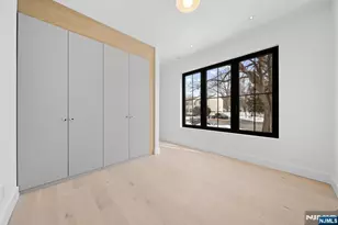 23 Cherry Ct, Cresskill, NJ 07626 - Photo 10