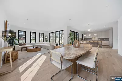 23 Cherry Court, Cresskill, NJ 07626 - Photo 6