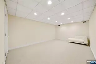 137 6th St, Cresskill, NJ 07626 - Photo 28