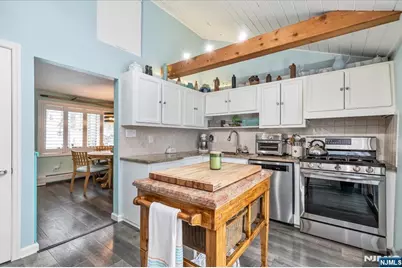 87 Fairlawn, West Milford, NJ 07421 - Photo 4