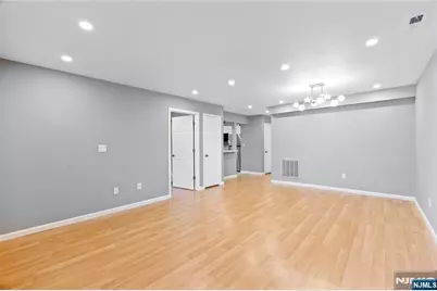 1444 Westgate Drive, Fort Lee, NJ 07024 - Photo 4