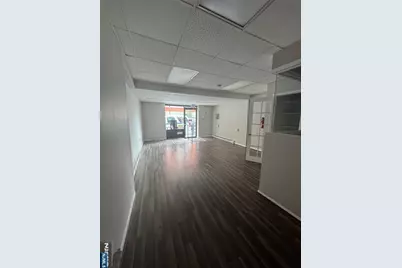 304 38th B #B, Union City, NJ 07087 - Photo 4