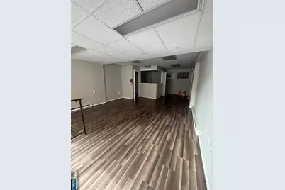 304 38th B #B, Union City, NJ 07087 - Photo 1
