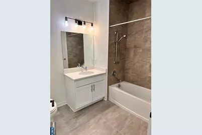 480 Paterson Avenue 304 #304, East Rutherford, NJ 07073 - Photo 2