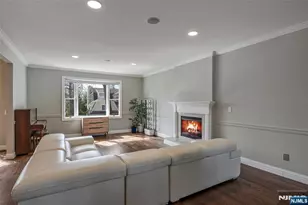 33 Country Club Rd, Tenafly, NJ 07670 - Photo 4