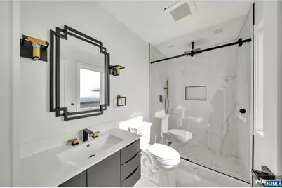 428 6th Street 1 #1, Palisades Park, NJ 07650 - Photo 34