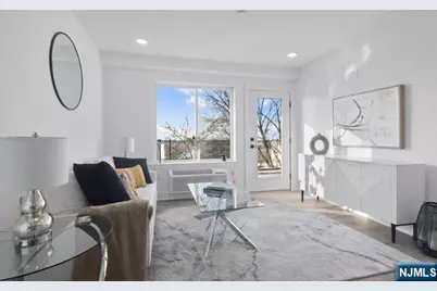 2601 Jane Street, North Bergen, NJ 07047 - Photo 8