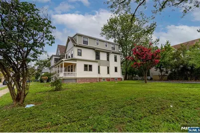 21 Dodd Street, East Orange, NJ 07017 - Photo 2