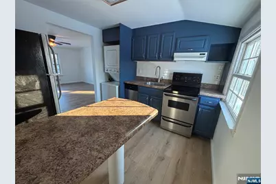 34 Emerson Road 2nd Fl #2nd FL, Westwood, NJ 07675 - Photo 4