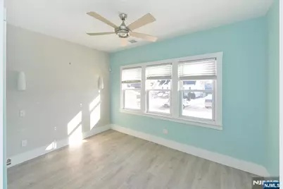 117 Lake Street, Bergenfield, NJ 07621 - Photo 8