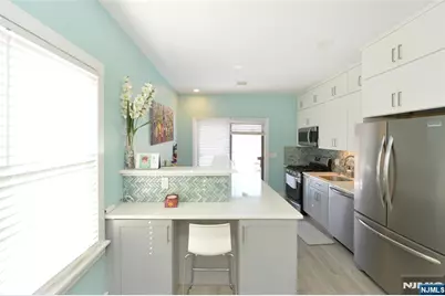 117 Lake Street, Bergenfield, NJ 07621 - Photo 4