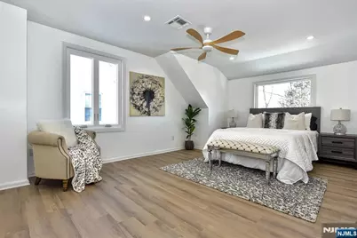 555 Lincoln Avenue, Glen Rock, NJ 07452 - Photo 10