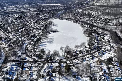 110 Lakeshore Drive, Oakland, NJ 07436 - Photo 20