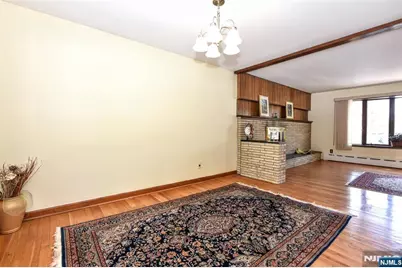 110 Lakeshore Drive, Oakland, NJ 07436 - Photo 10