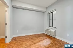 424 Whiton Street 301, Jersey City, NJ 07304 - Photo 4