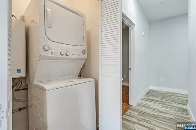 424 Whiton Street 301 #301, Jersey City, NJ 07304 - Photo 8