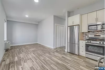 424 Whiton Street 301 #301, Jersey City, NJ 07304 - Photo 1