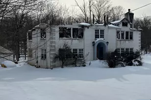 18 Lake Rd, Upper Saddle River, NJ 07458 - Photo 2