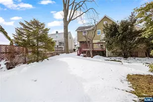 15 Garden St, Bergenfield, NJ 07621 - Photo 24