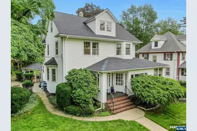 694 Lotus Avenue, Oradell, NJ 07649 - Photo 48