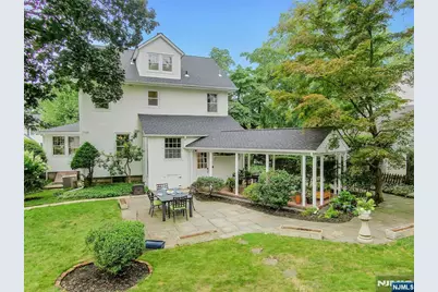 694 Lotus Avenue, Oradell, NJ 07649 - Photo 38