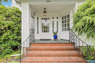 694 Lotus Avenue, Oradell, NJ 07649 - Photo 4