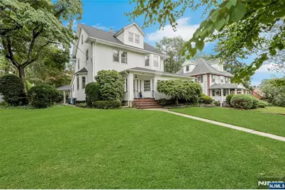 694 Lotus Avenue, Oradell, NJ 07649 - Photo 2