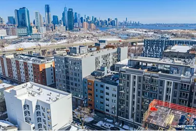 424 Whiton Street 304 #304, Jersey City, NJ 07304 - Photo 2