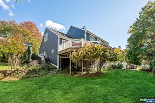 134 Arthur Ct, Mahwah, NJ 07430 - Photo 32