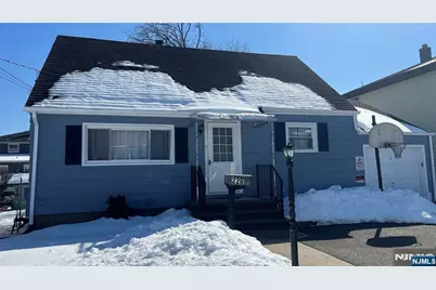 228 Philip Avenue, Elmwood Park, NJ 07407 - Photo 2