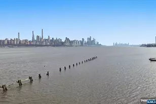 214 The Promenade 214, Edgewater, NJ 07020 - Photo 2