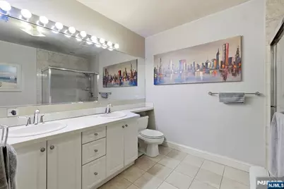 214 The Promenade 214 #214, Edgewater, NJ 07020 - Photo 22