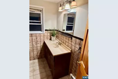 132 Union Street, Wood Ridge, NJ 07075 - Photo 6
