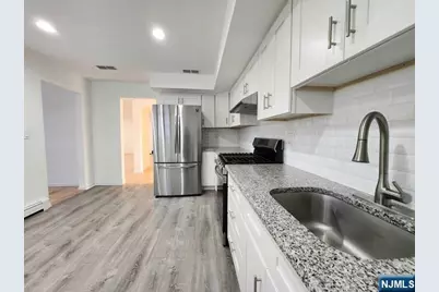 220 Ruby Avenue 2nd Fl #2nd FL, Palisades Park, NJ 07650 - Photo 4