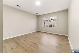 18 Kinney St, Newark, NJ 07102 - Photo 12