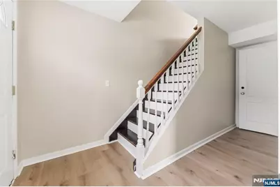 18 Kinney Street, Newark, NJ 07102 - Photo 2