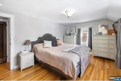 124 Hawthorne Avenue, Clifton, NJ 07011 - Photo 18